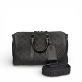 Louis Vuitton Keepall Bandoulière 35 Bag Black