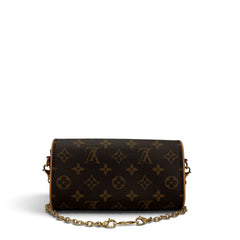 Louis Vuitton Pochette Camille Monogram Canvas