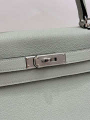 Hermes Kelly 28 Togo Gris Neve STAMP W