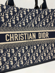 Dior Medium Dior Book Tote Oblique Embroidery/Calfskin Blue