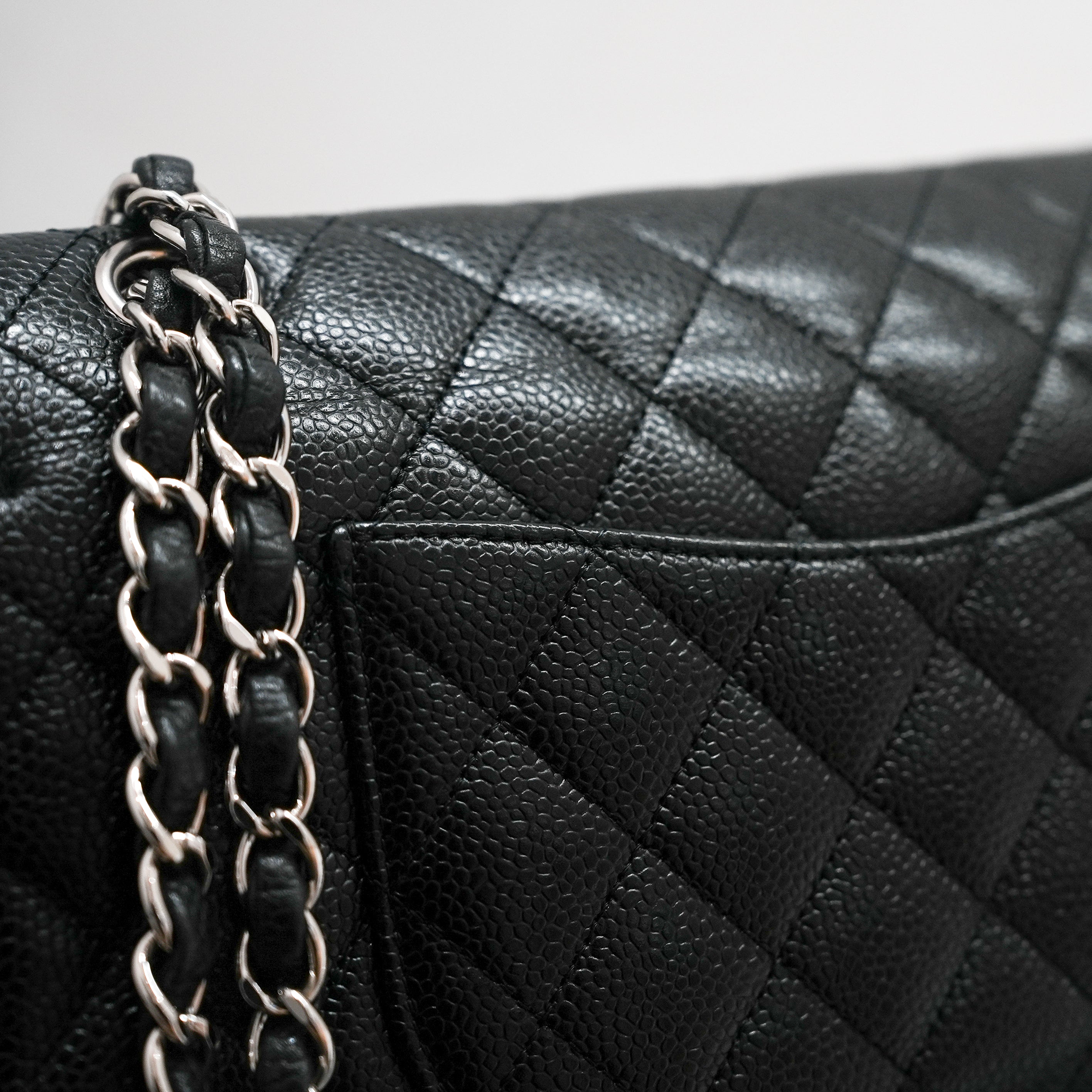 Chanel Medium Classic Double Flap Caviar Black