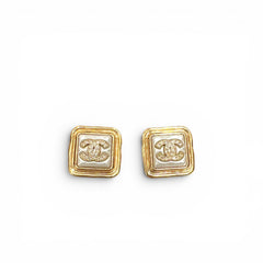 Chanel Square Pearl CC Logo Crystal Earring Gold Tone