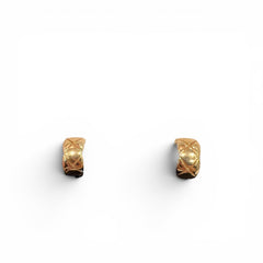 Chanel Coco Crush stud earrings in 18K yellow gold