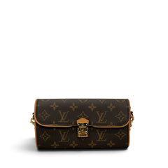Louis Vuitton Pochette Camille Monogram Canvas