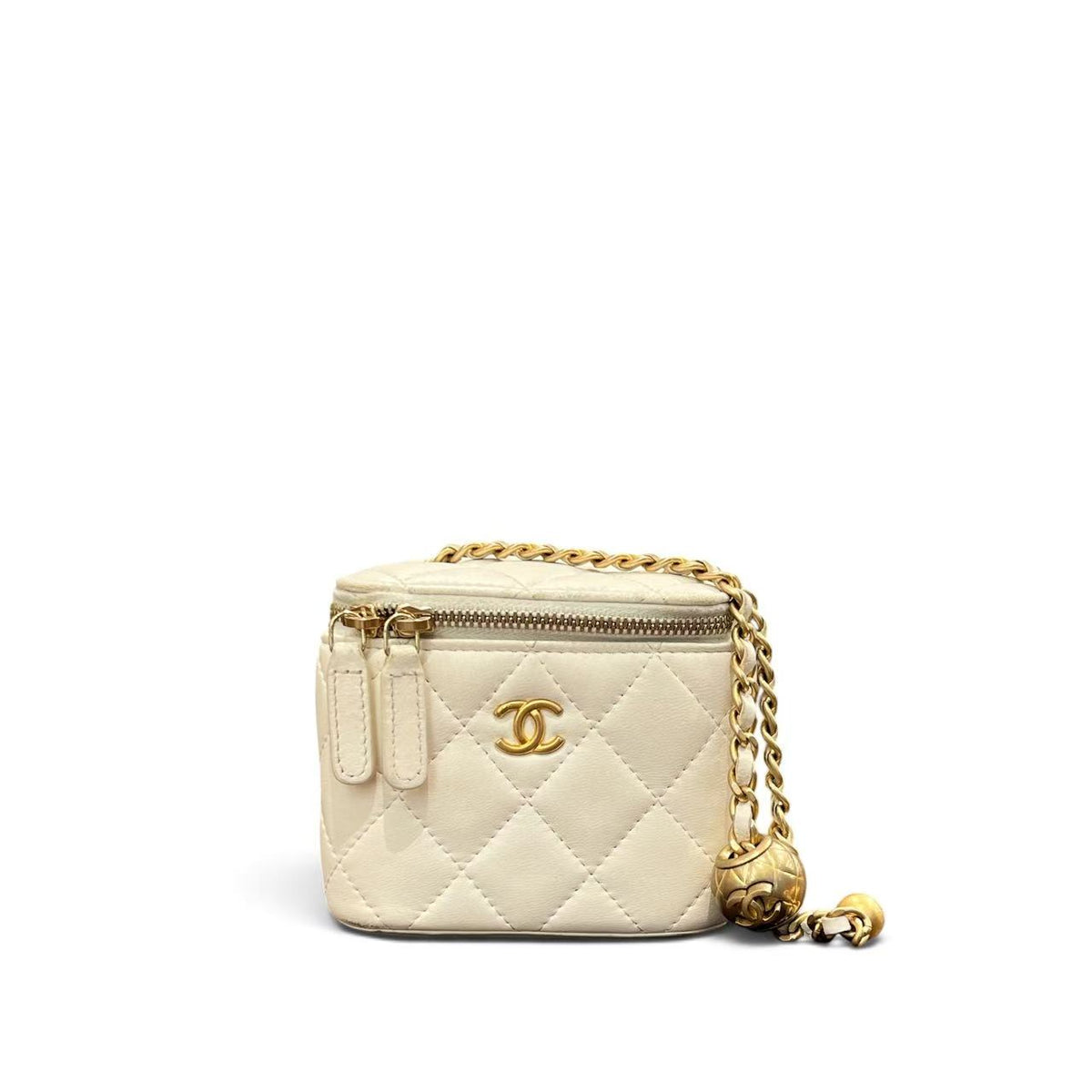 Chanel Pearl Crush Mini Vanity Case with Chain Lambskin White
