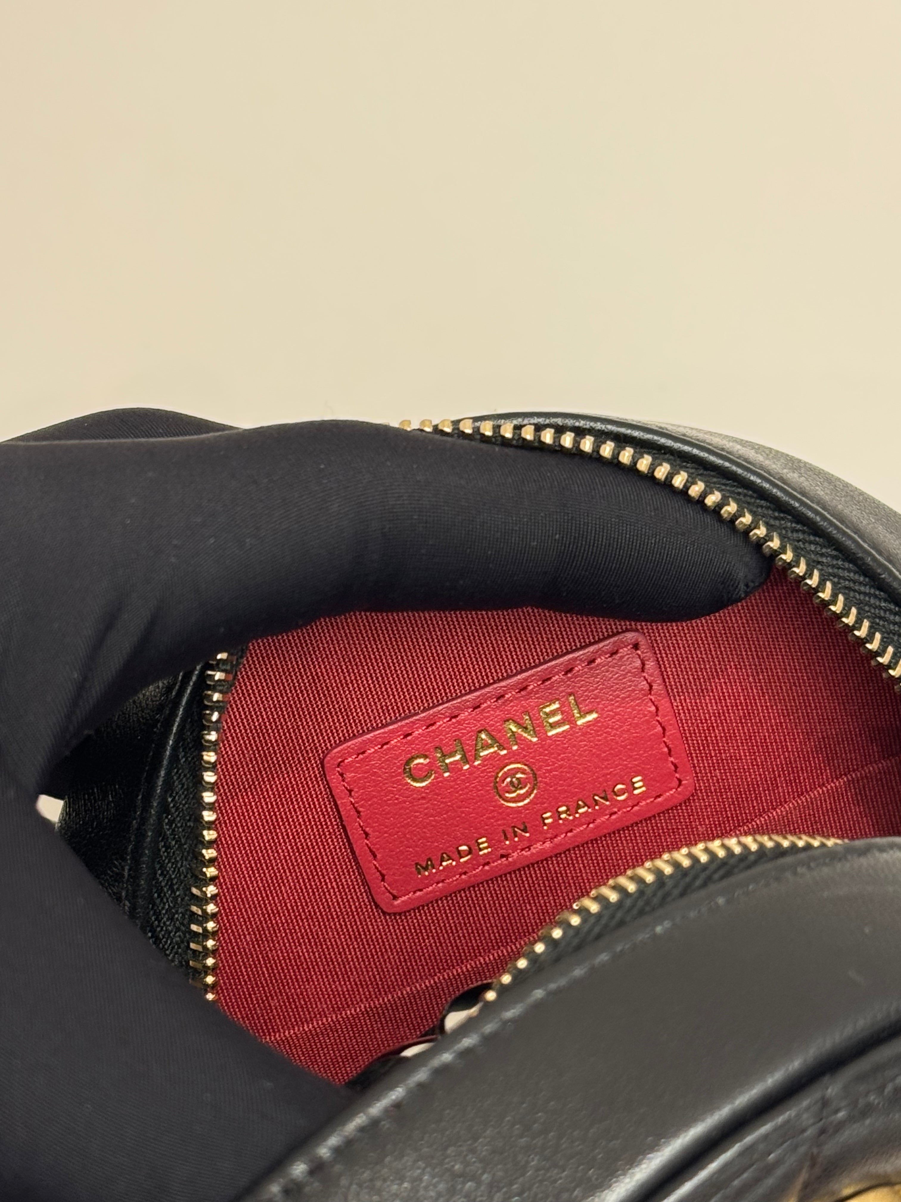 Chanel 19 Round Clutch With Chain Lambskin Black