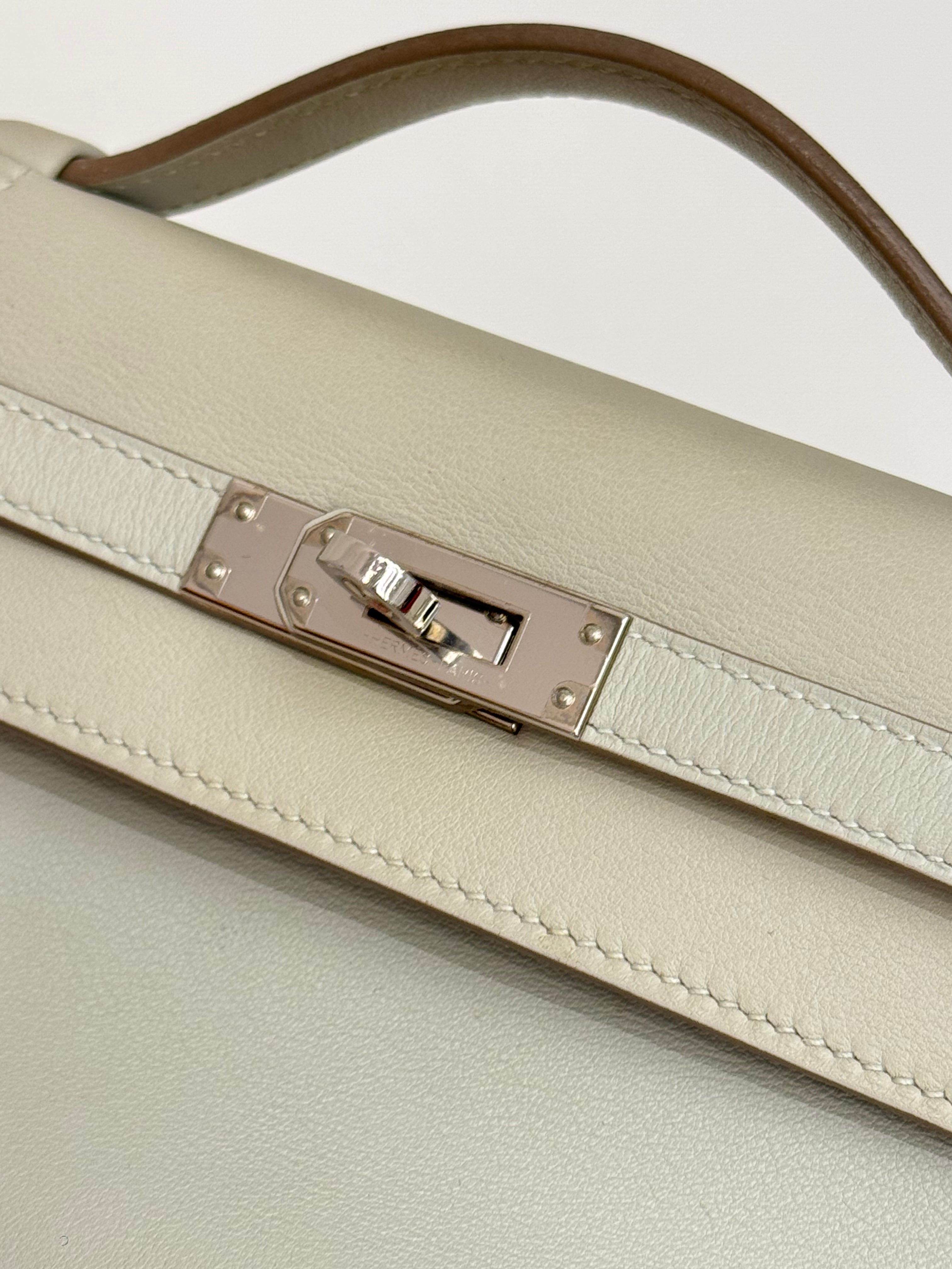 Hermes Kelly Pochette Swift Gris Perle STAMP C