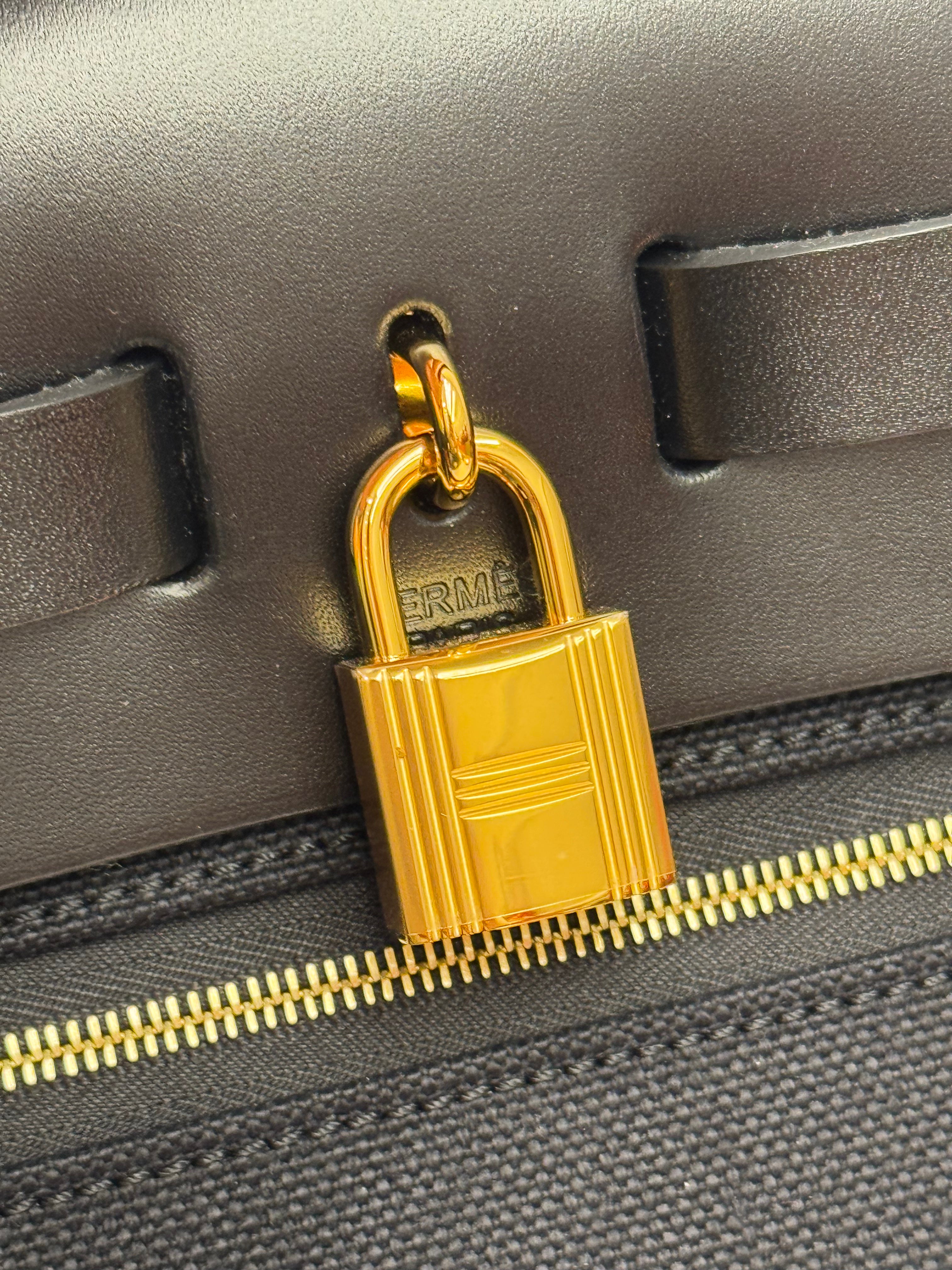 Hermes Herbag 31 Black STAMP B