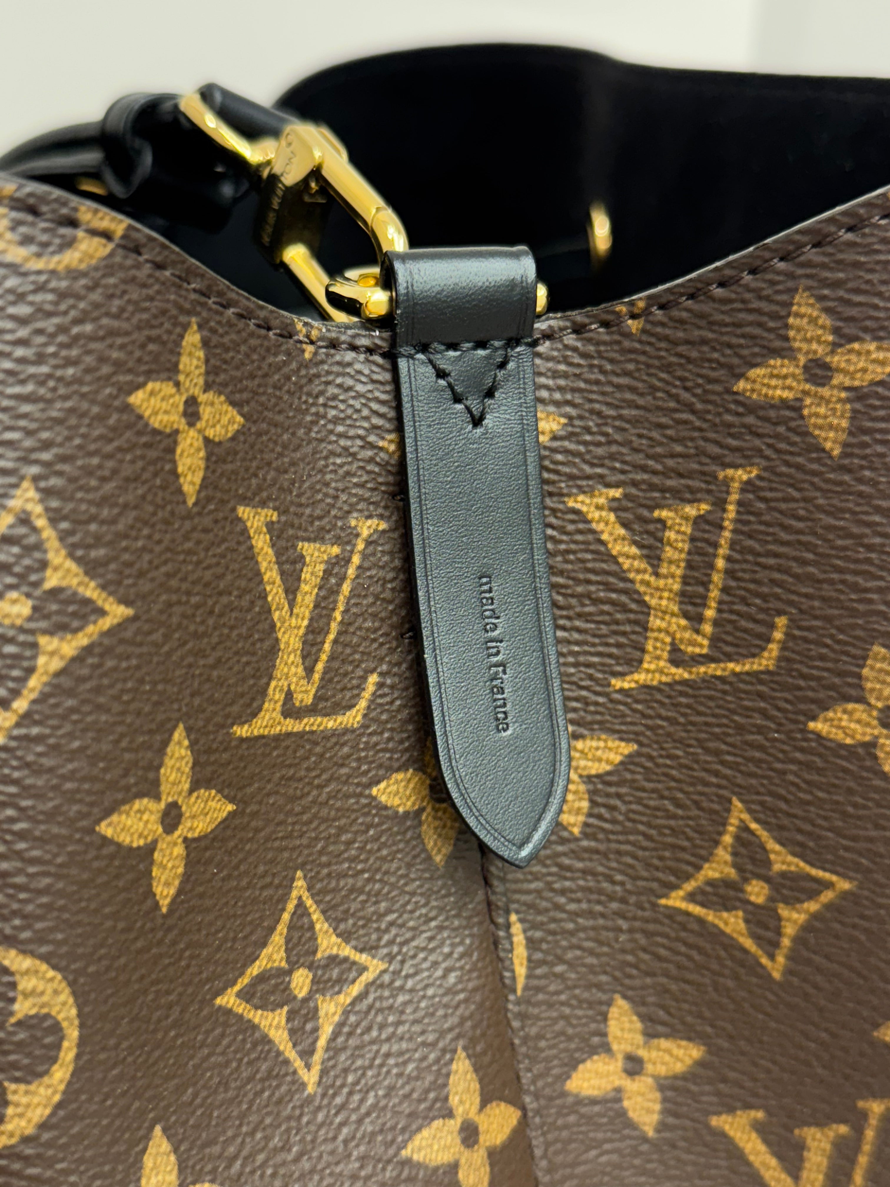 Louis Vuitton Néonoé MM Black Monogram