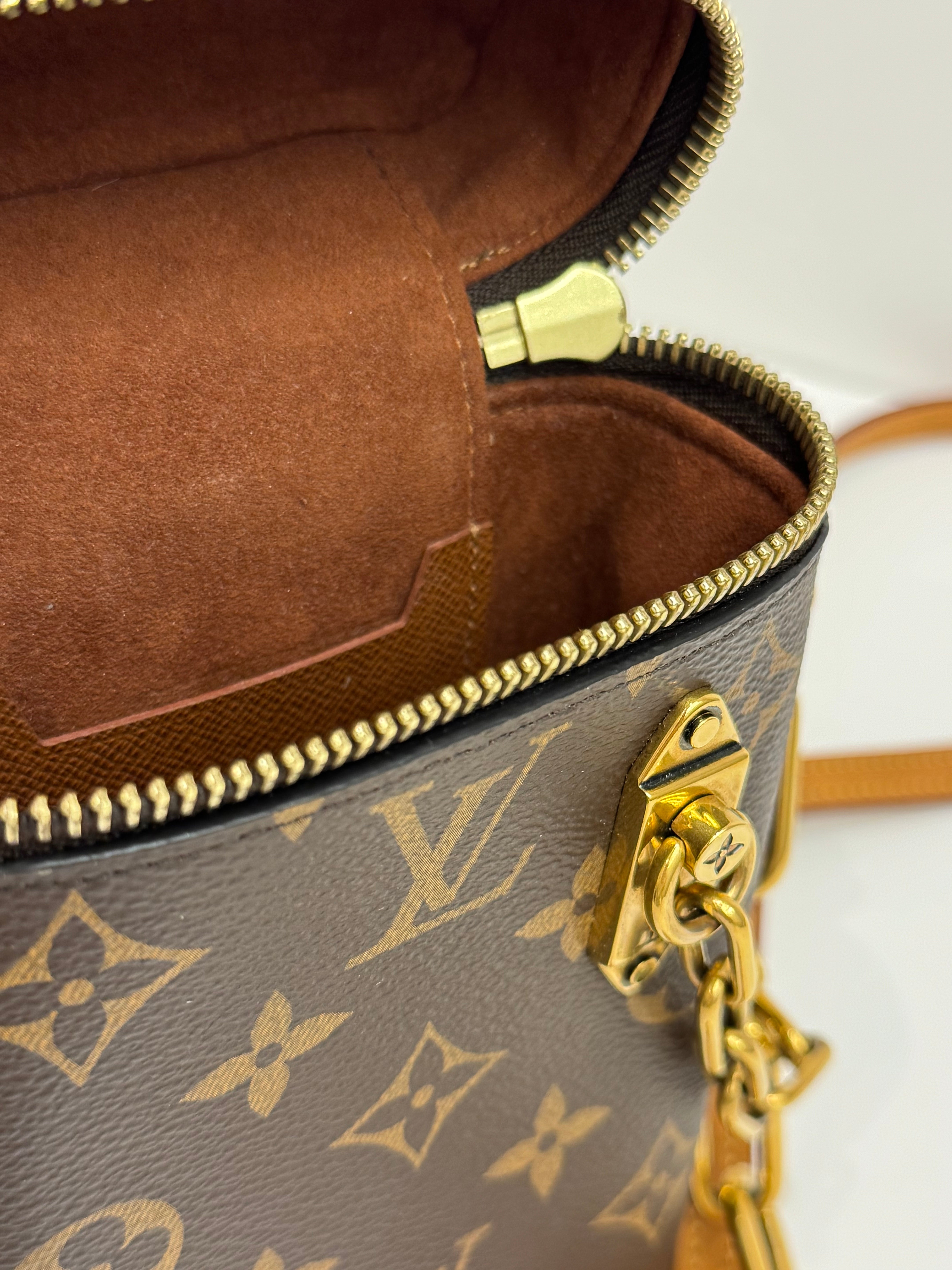 Louis Vuitton Phone Box Monogram