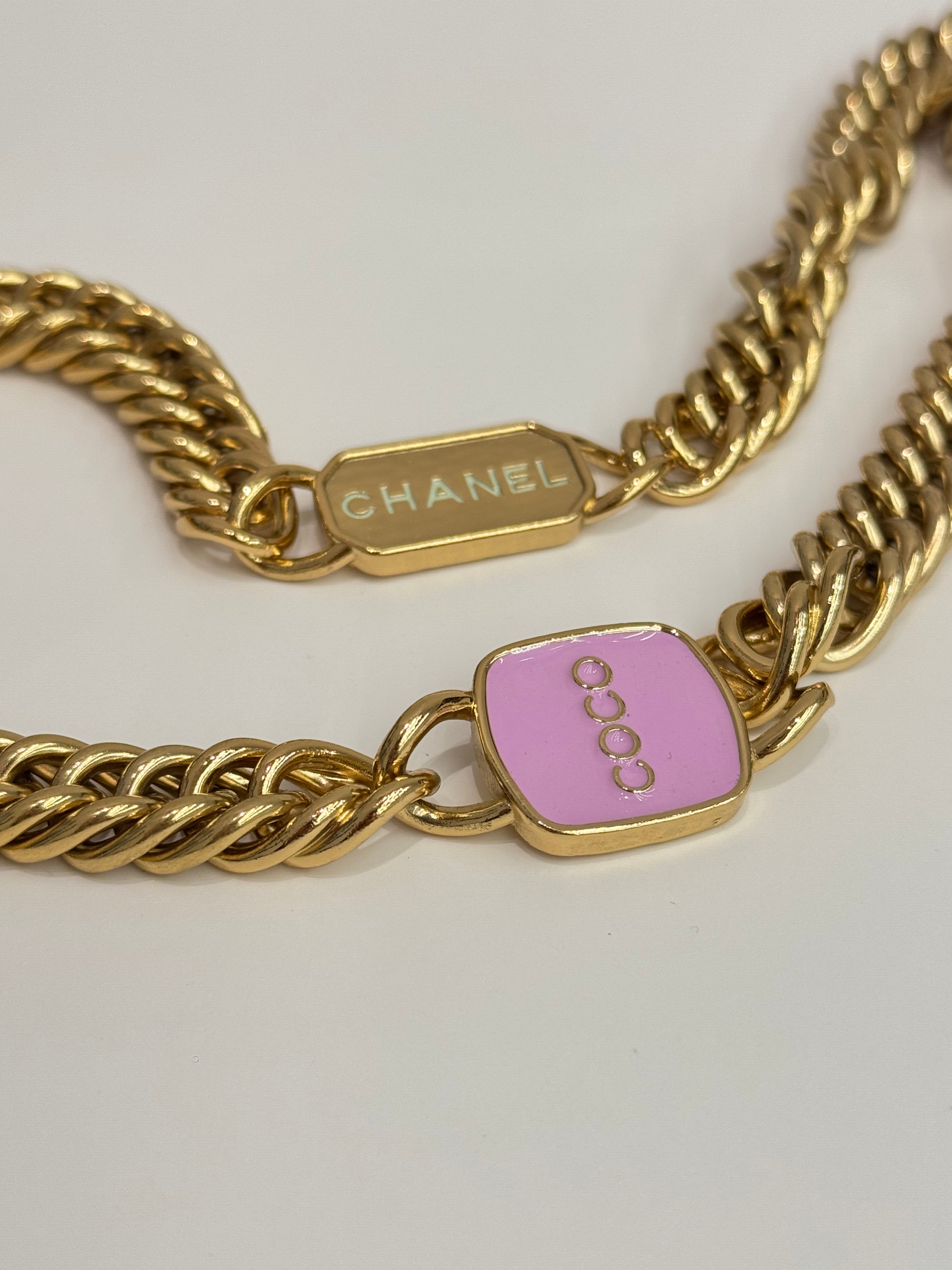 Chanel Letter/CC Logo Chain Long Vanity Calfskin White (Microchip)