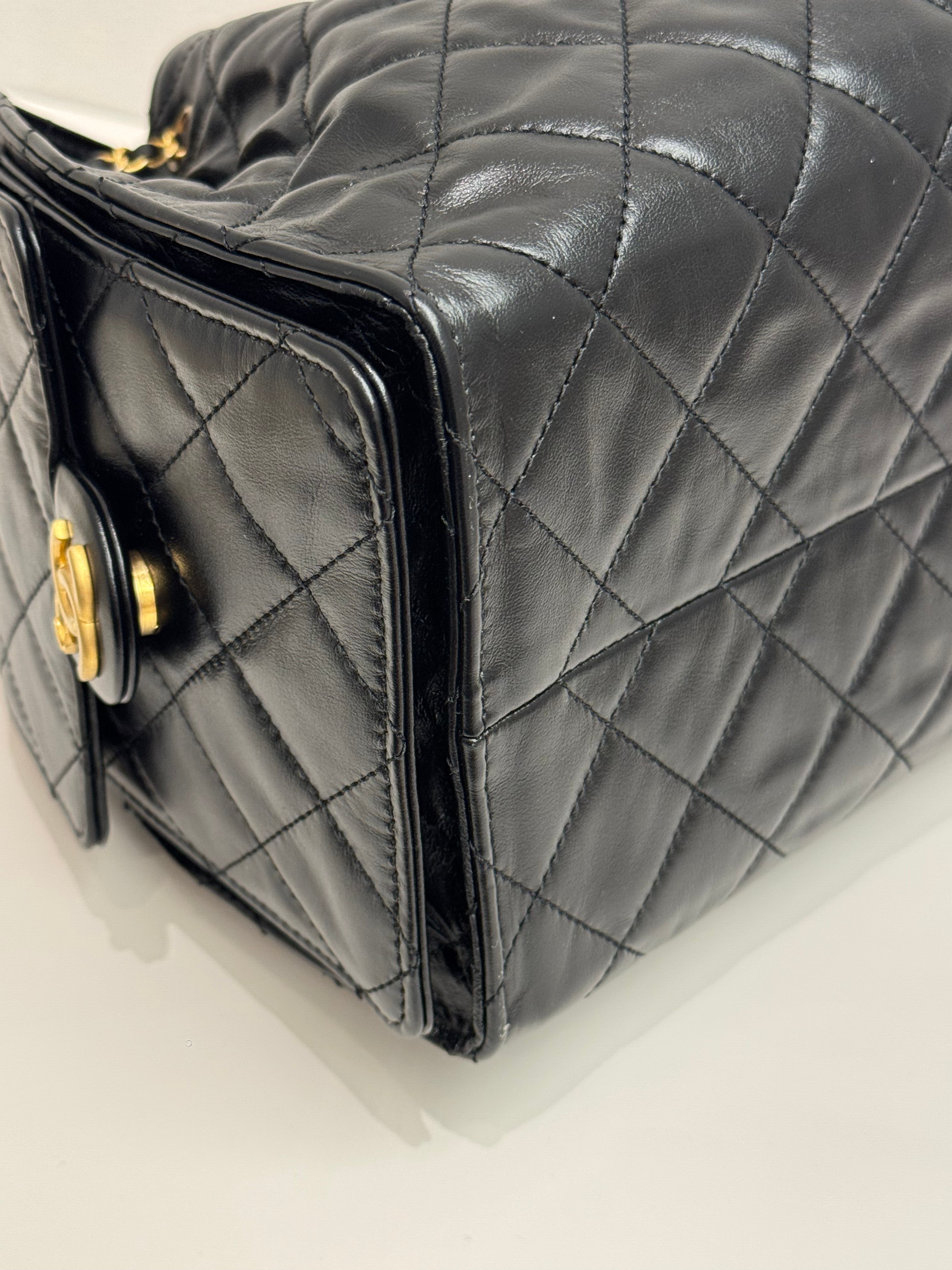 Chanel Small 25 Bag Calfskin Black (Microchip)
