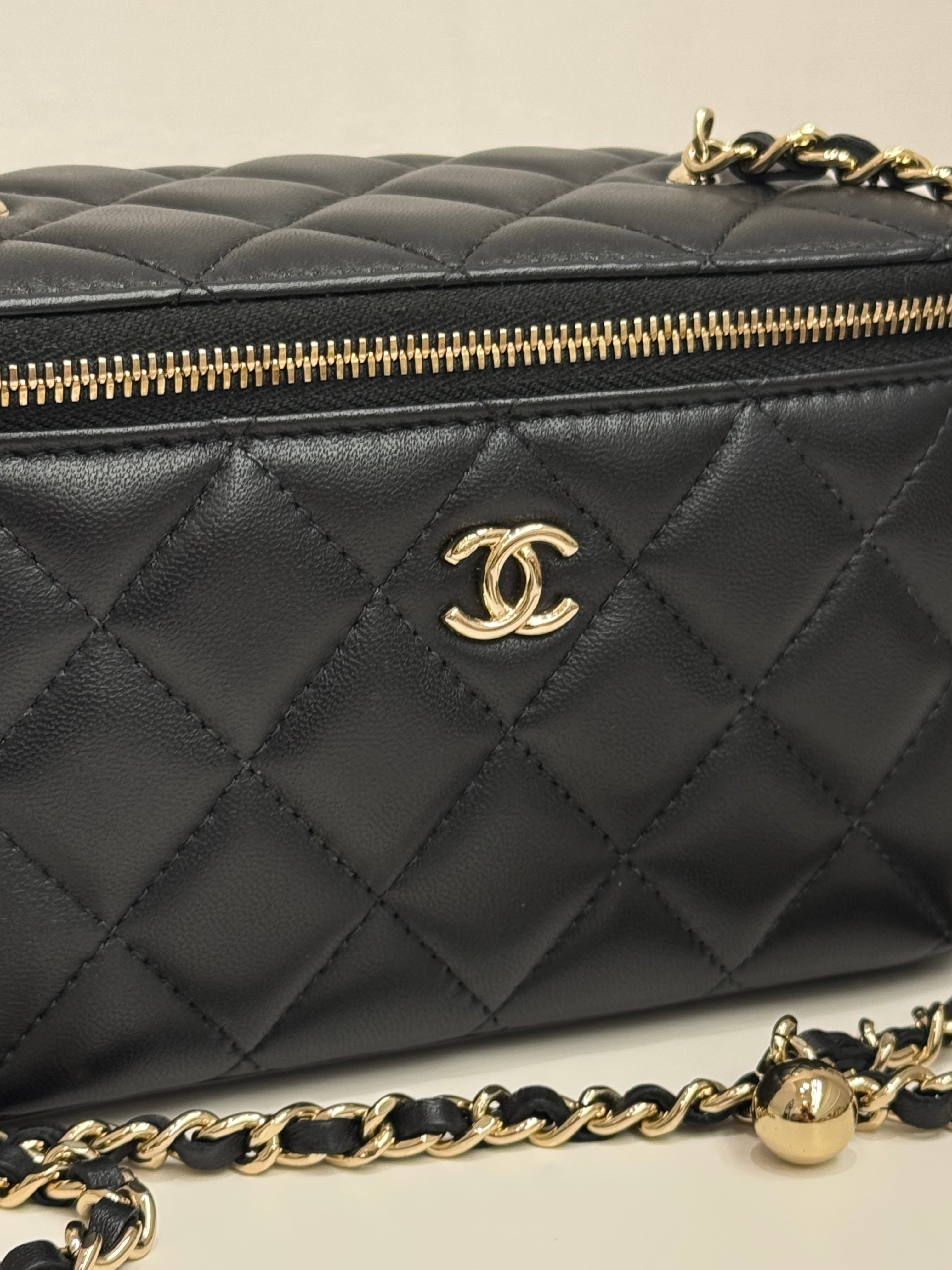 Chanel Pearl Crush Long Vanity Case Lambskin Black