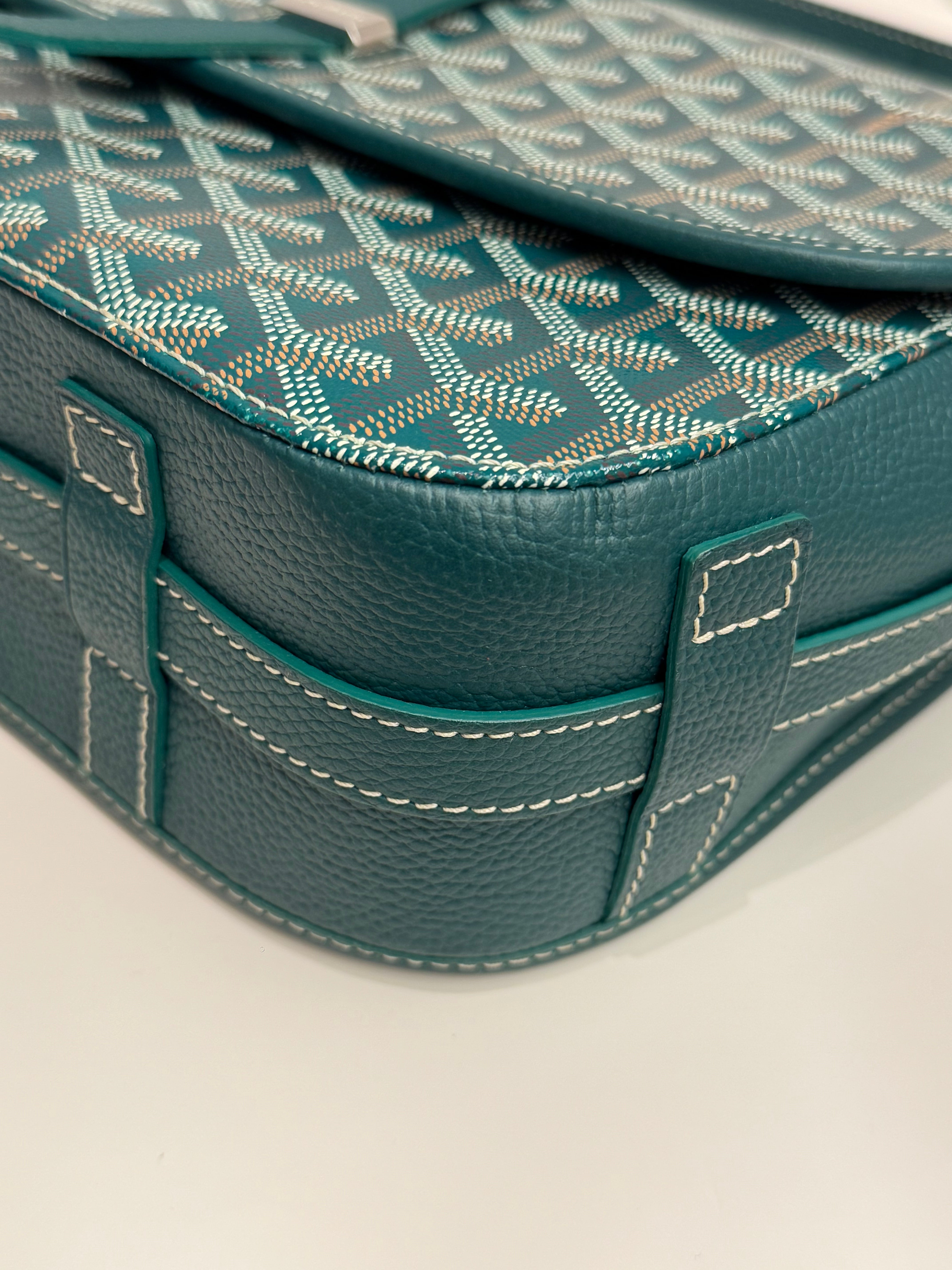 Goyard Belvedere MM Goyardine Canvas/Calfskin Green