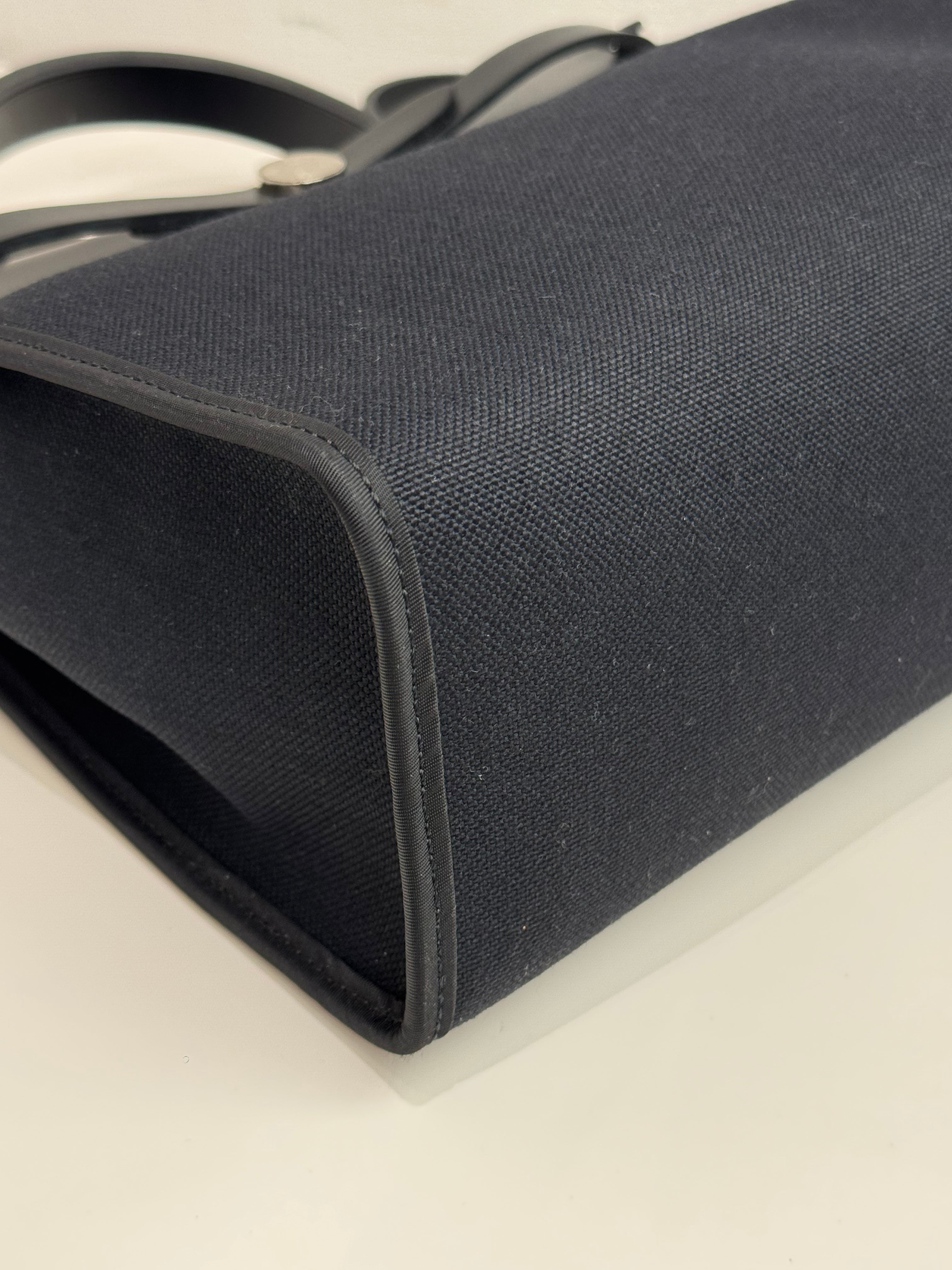 Hermes Herbag 31 Black STAMP A