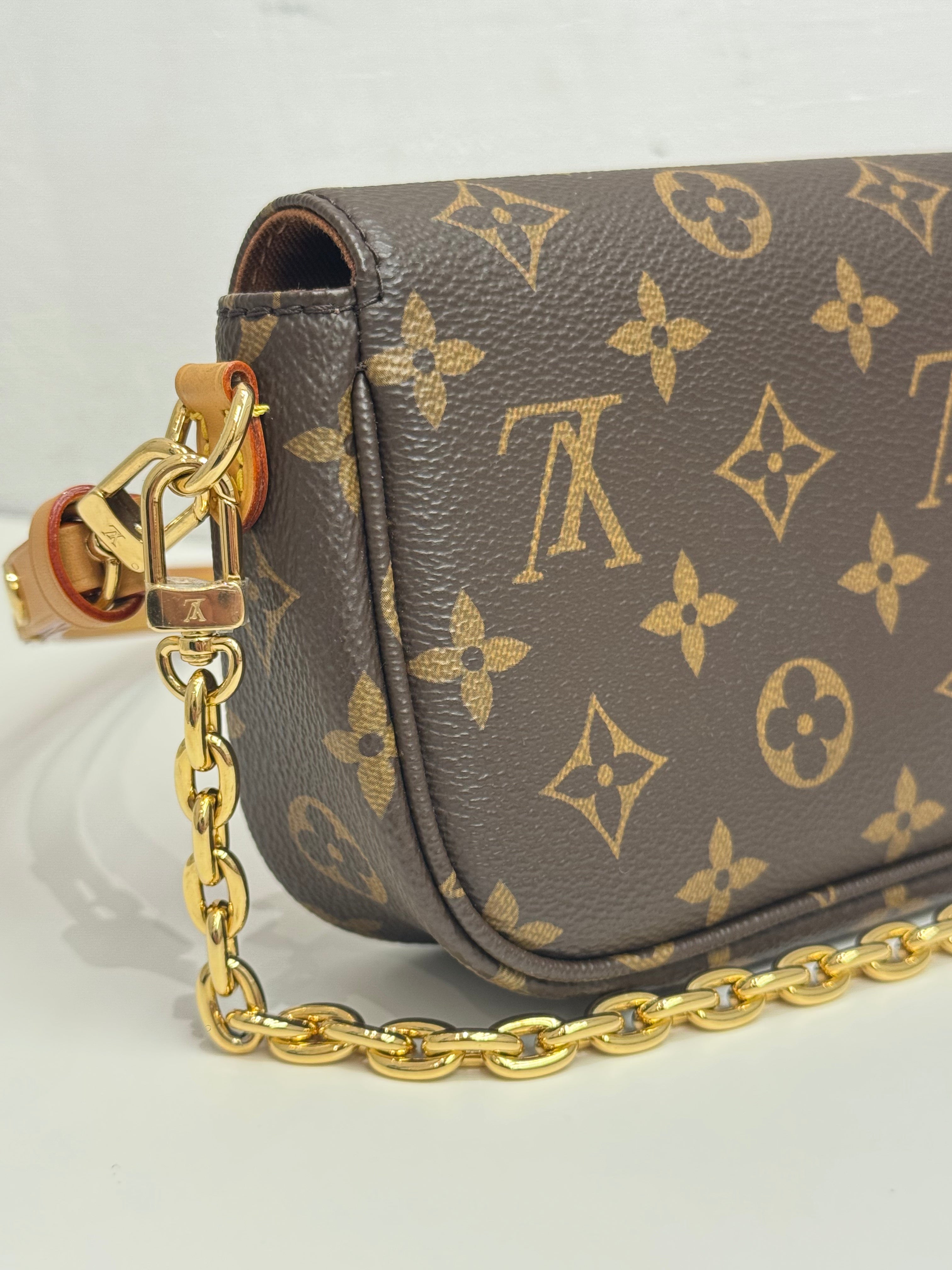 Louis Vuitton Ivy Wallet On Chain Monogram Canvas