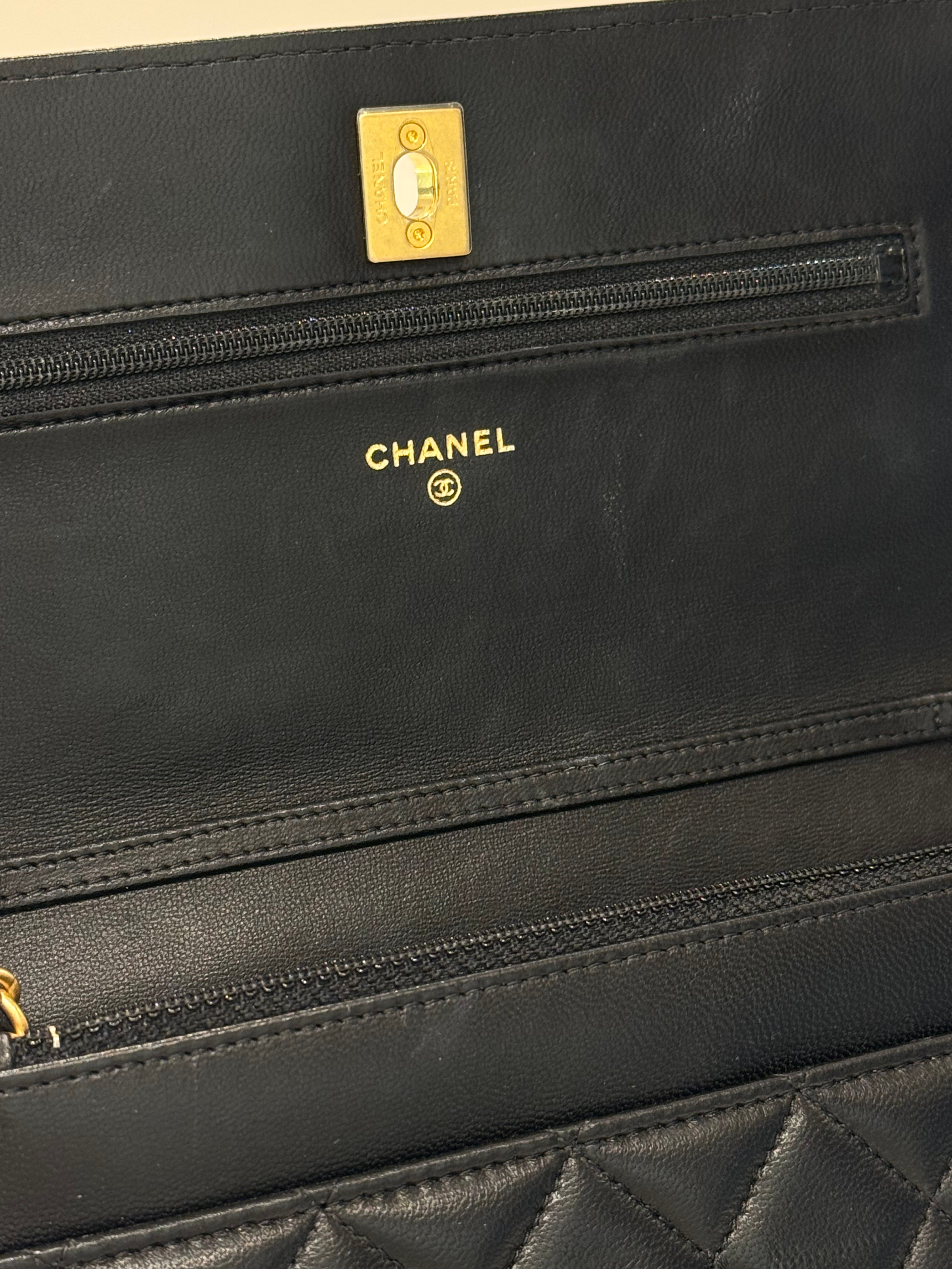 Chanel Pearl Crush Wallet On Chain Lambskin Black (Microchip)