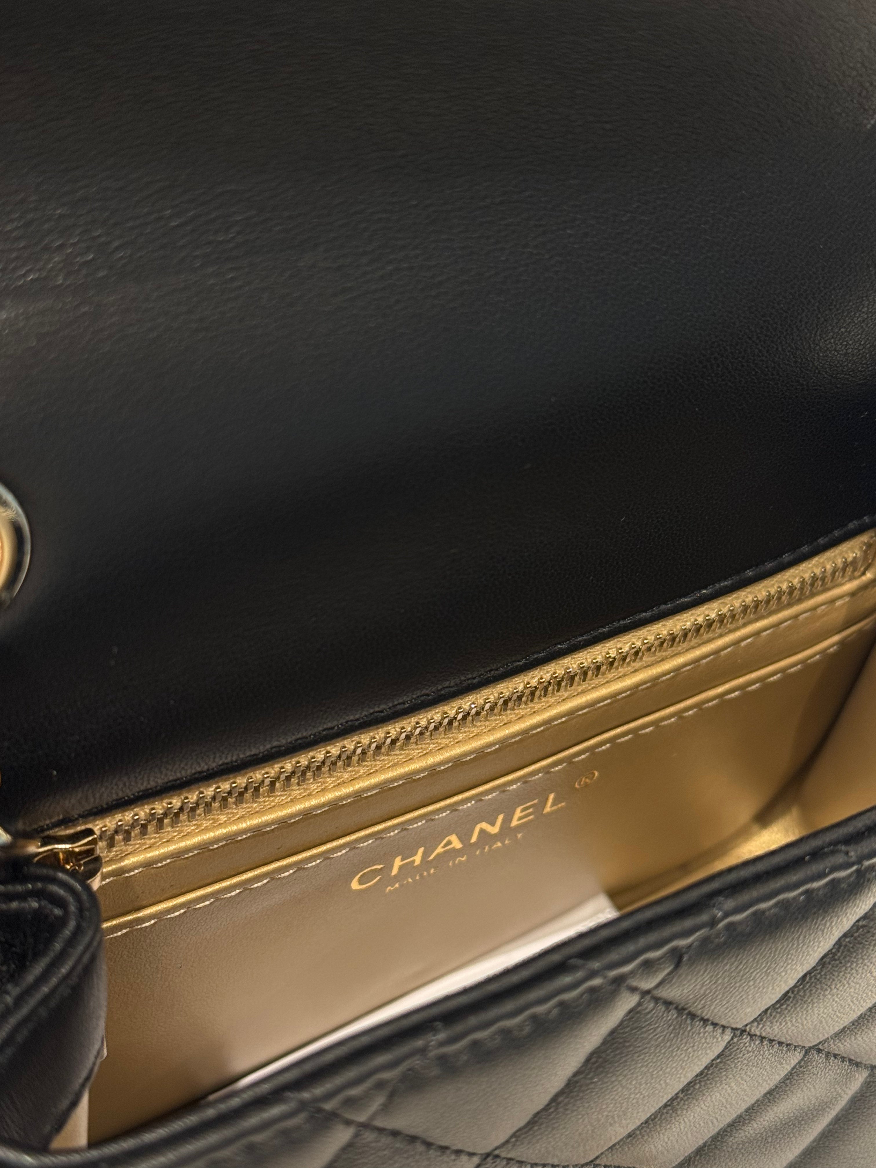 Chanel Pearl Crush Mini Square Flap Bag Lambskin Black (Microchip)