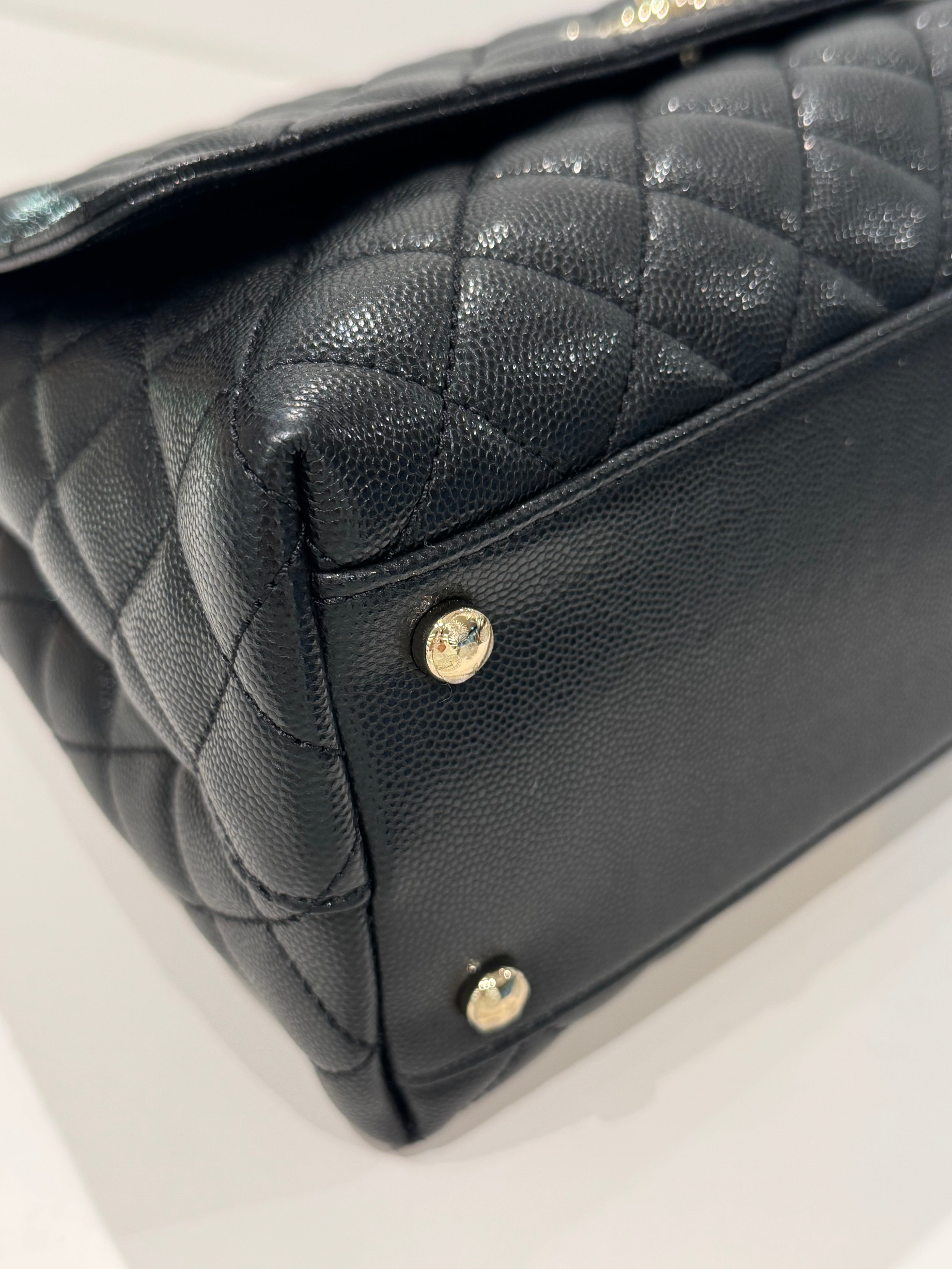 Chanel Medium Coco Handle Caviar Black (Microchip)