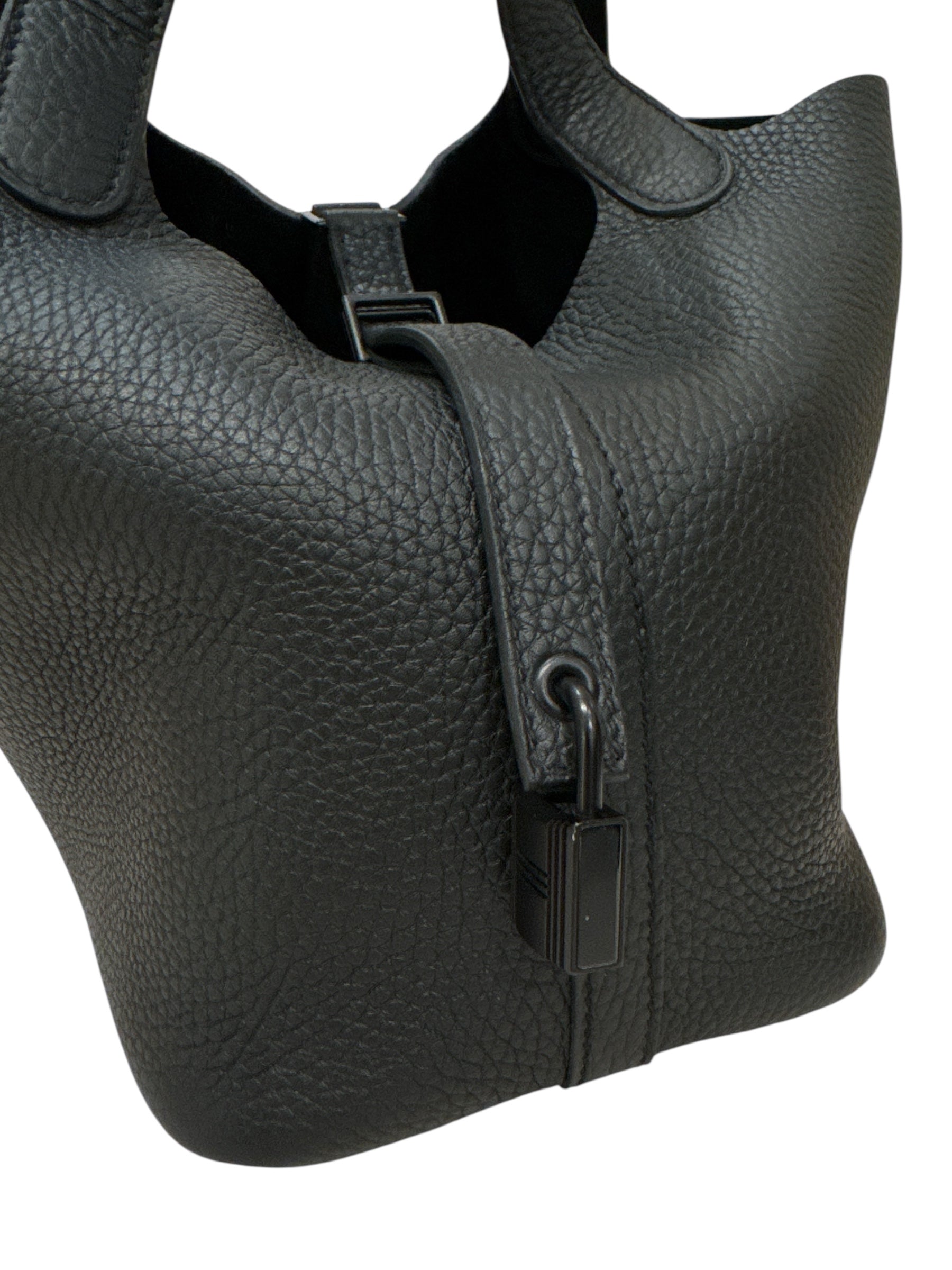 Hermes Picotin 18 Clemence Noir STAMP U